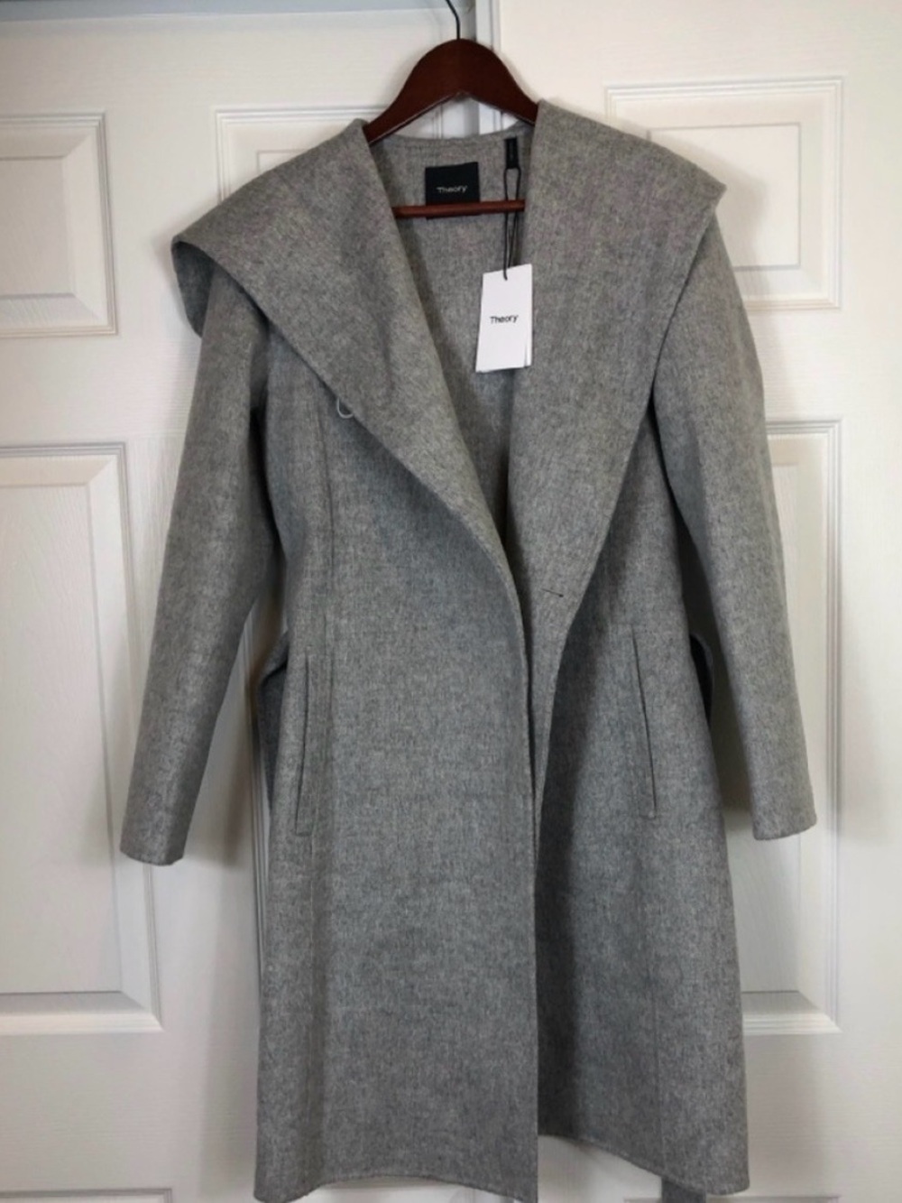 Theory Light Gray Wool/Cashmere Hooded Coat New without tags